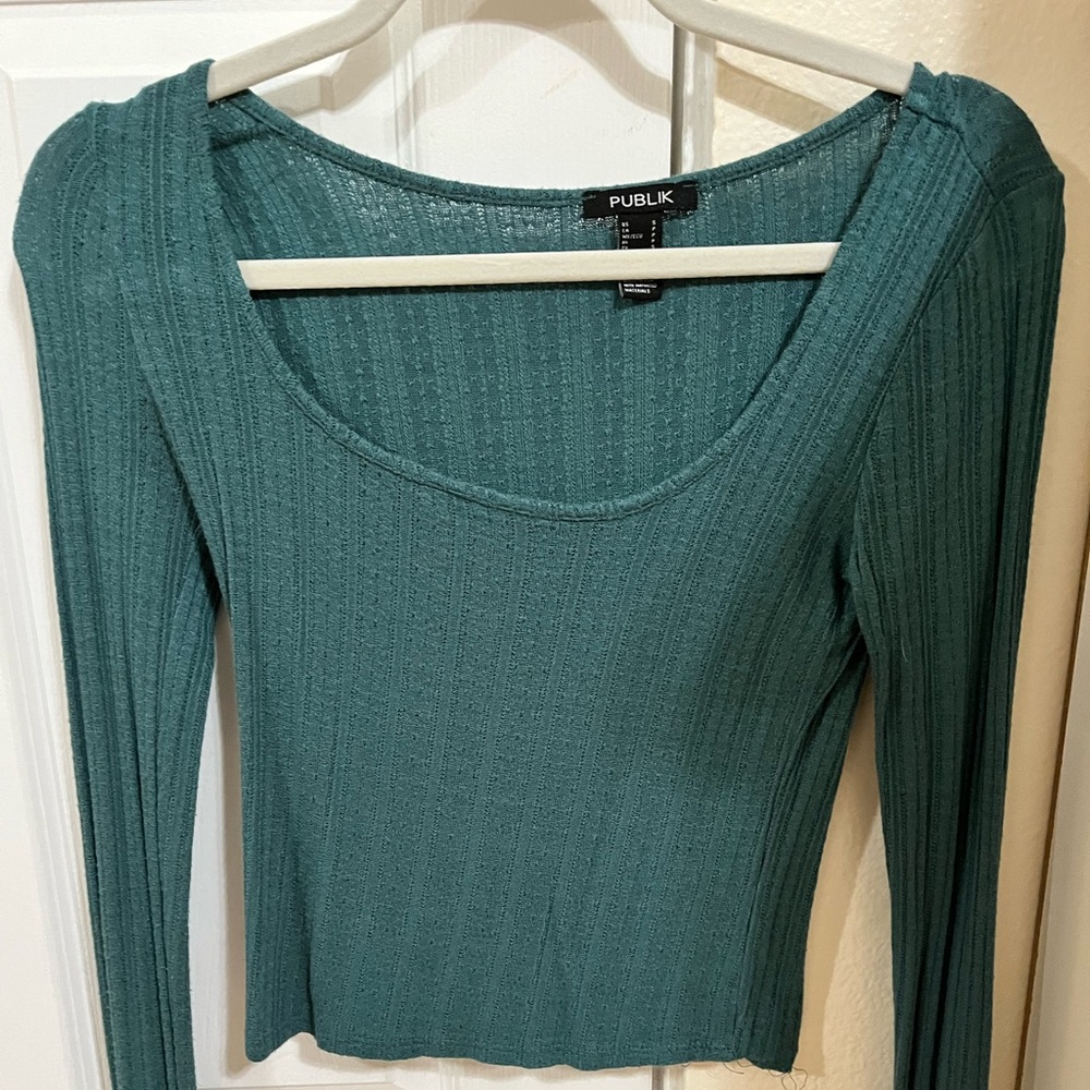 Turquoise Scoop neck Crop Long sleeve Top